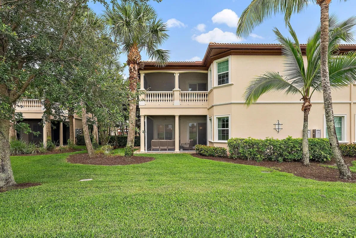 Jupiter Country Club Unit 129 photo 22