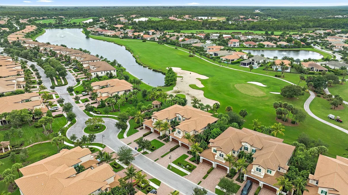 Jupiter Country Club Unit 129 photo 25