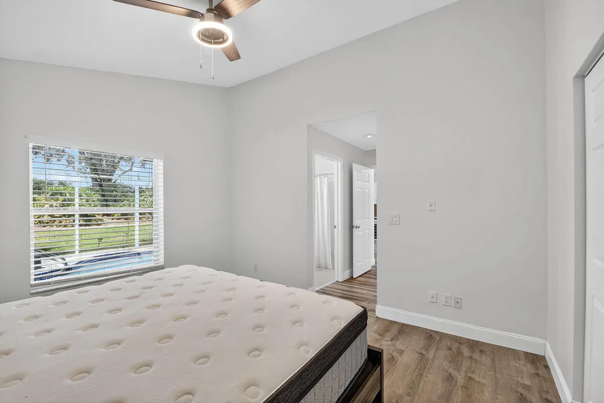  Residence photo 22