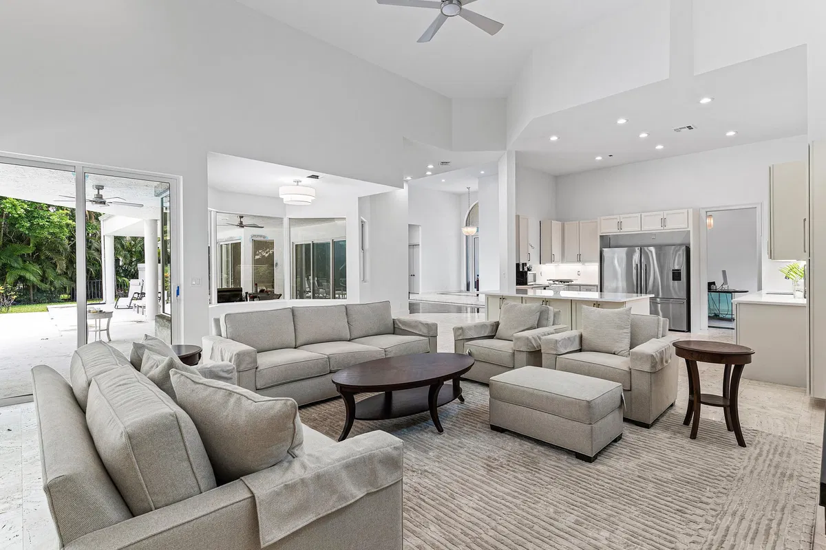 Frenchman's Creek Residence photo 13