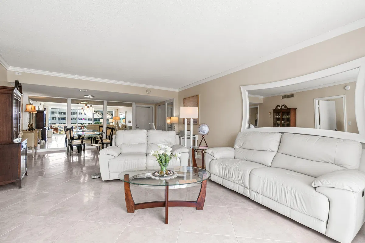 2760 S Ocean Palm Beach Unit 313 photo 7