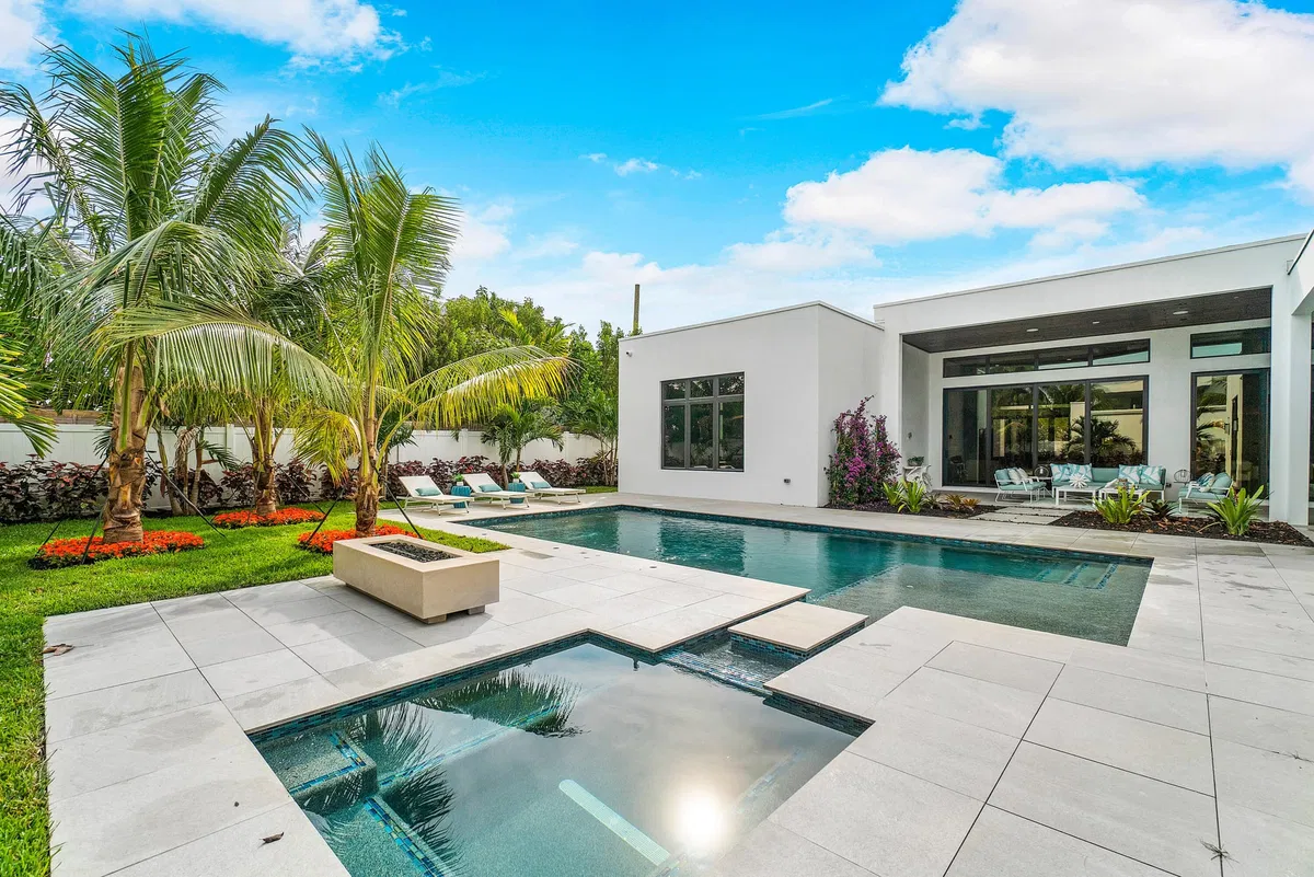 SoSo West Palm Beach Residence photo 40