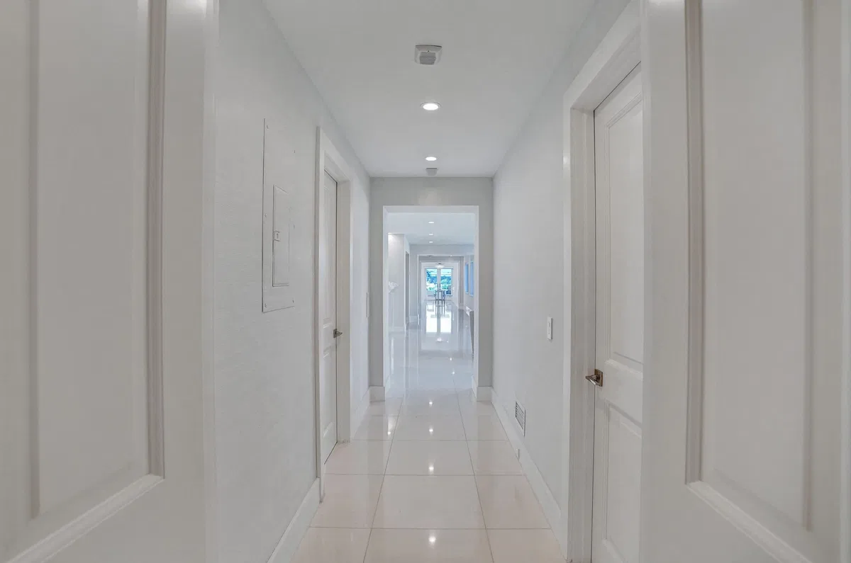 Palm Beach Towers, Palm Beach Unit B310 photo 13