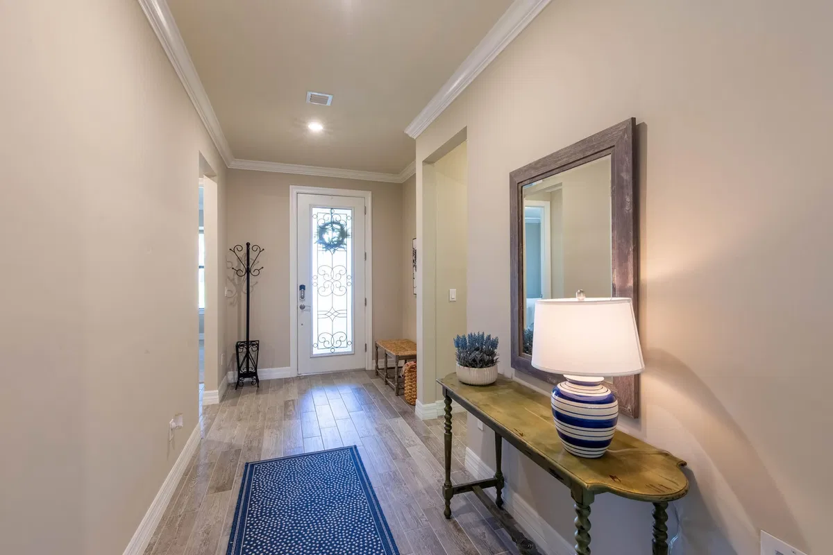 Residence photo 7
