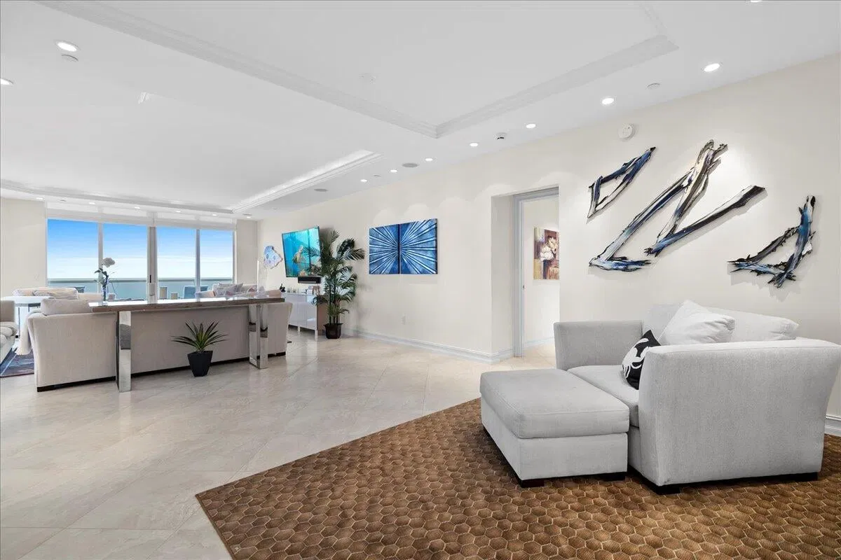 Beach Front at Singer Island Unit 701 photo 7