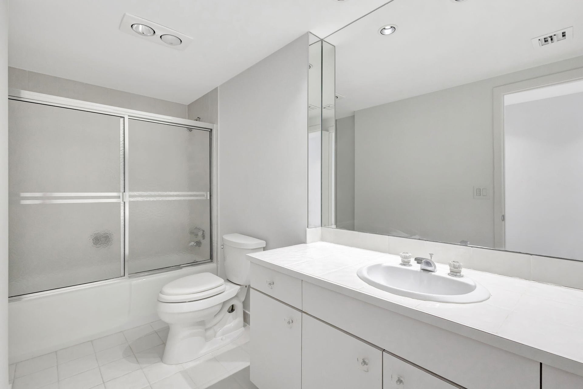Sloan's Curve Palm Beach Unit 304n photo 16