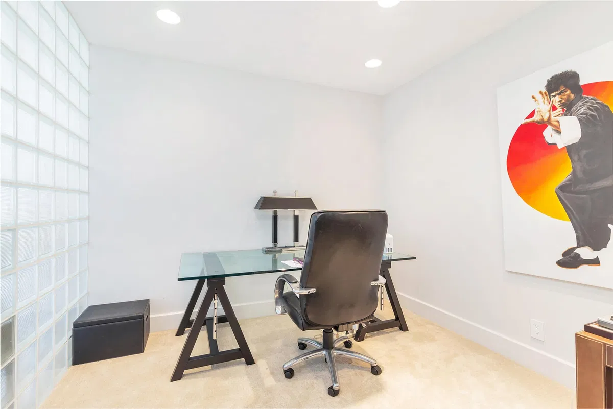 Sloan's Curve Palm Beach Unit 308n photo 25