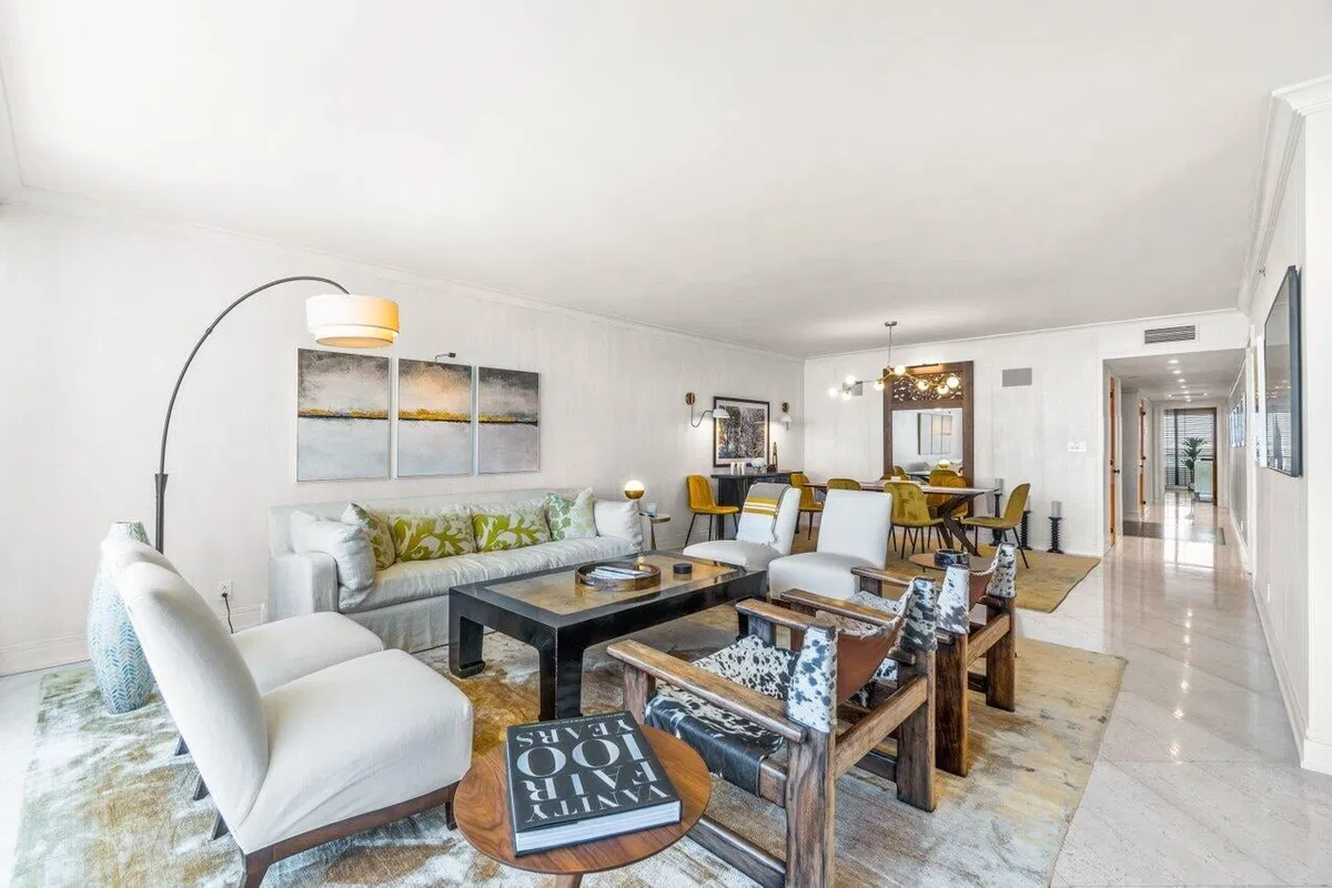 The Plaza of The Palm Beaches Unit 14g photo 4