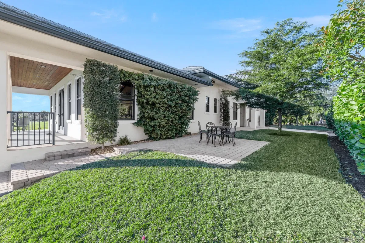 Palm Beach Point Residence photo 79