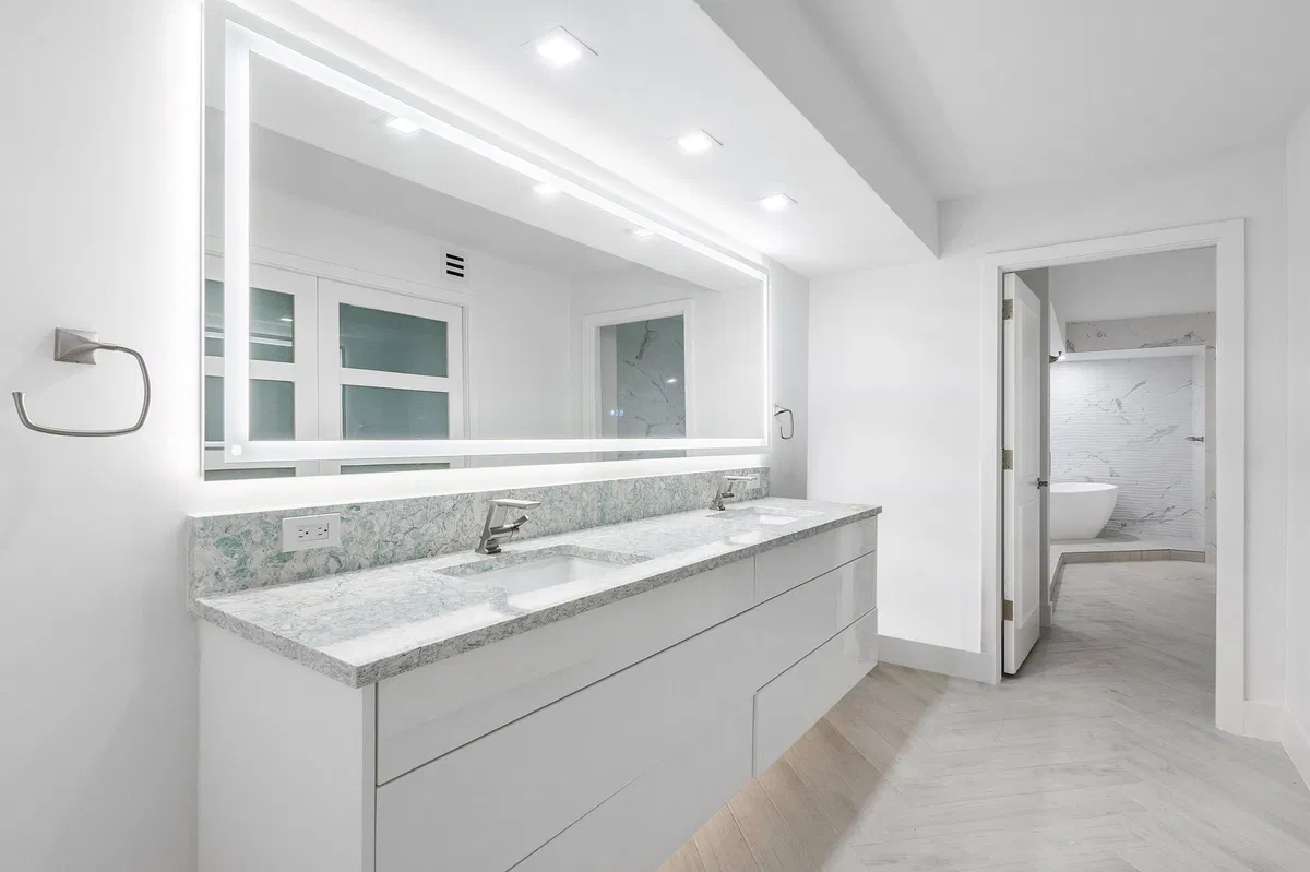 Unit 502 photo 19