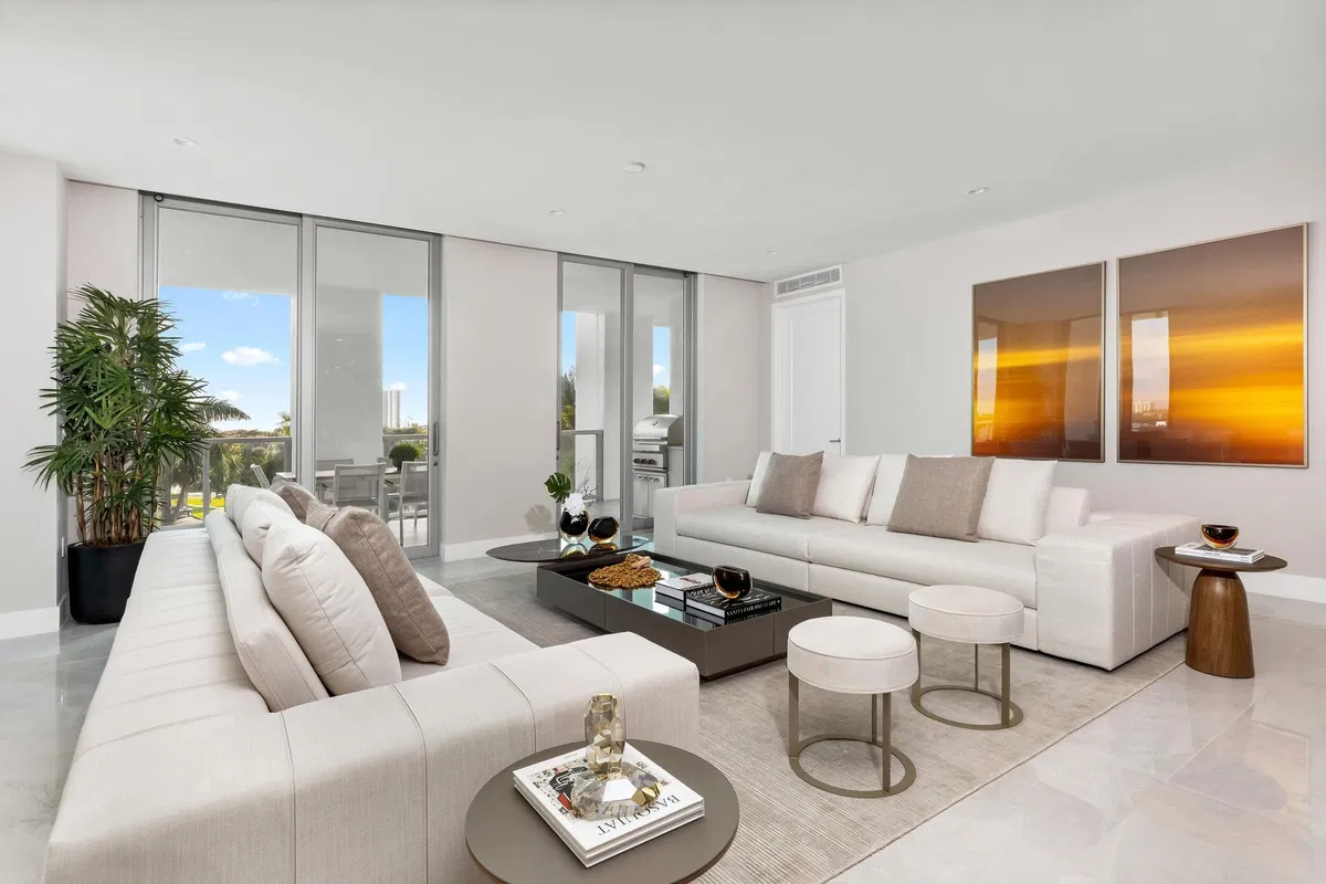Royal Palm Residences Boca Raton Unit 401