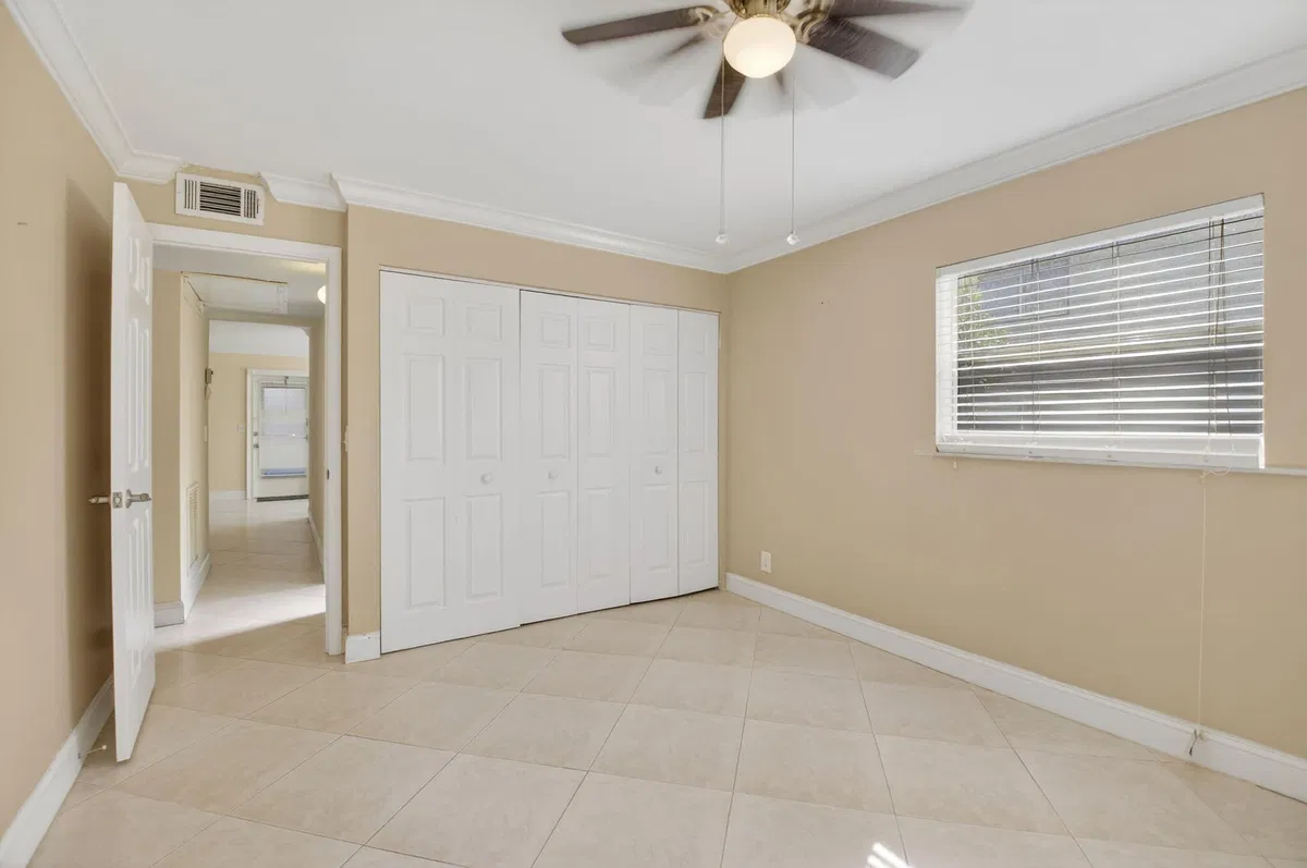  Unit 109 photo 16