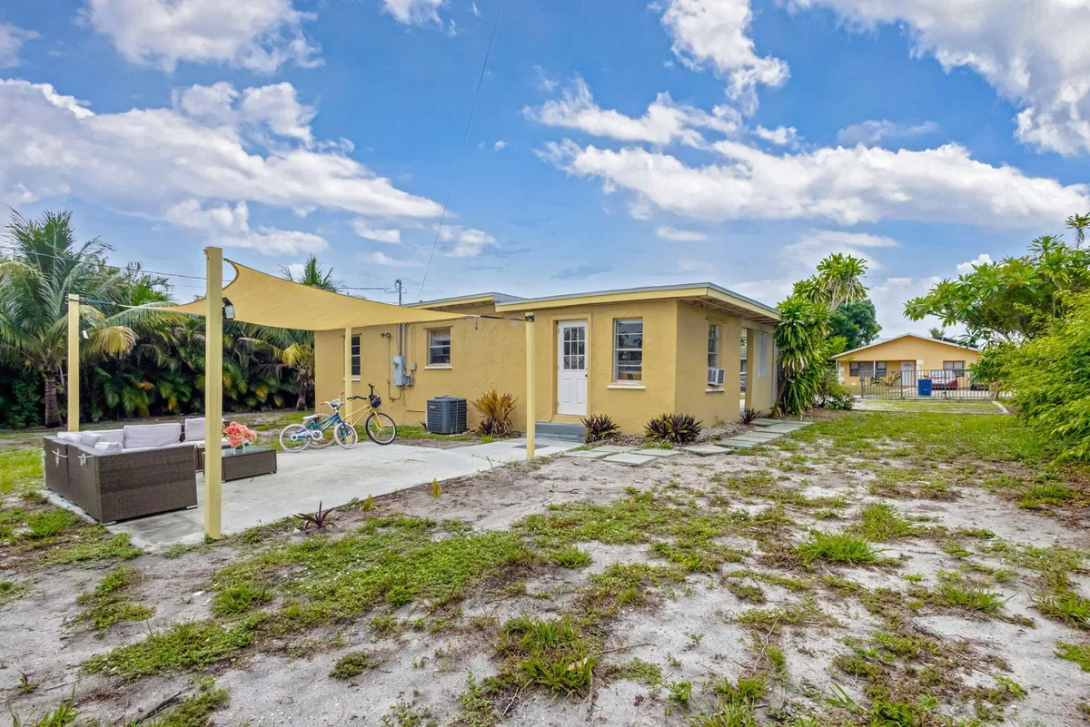  Residence photo 52