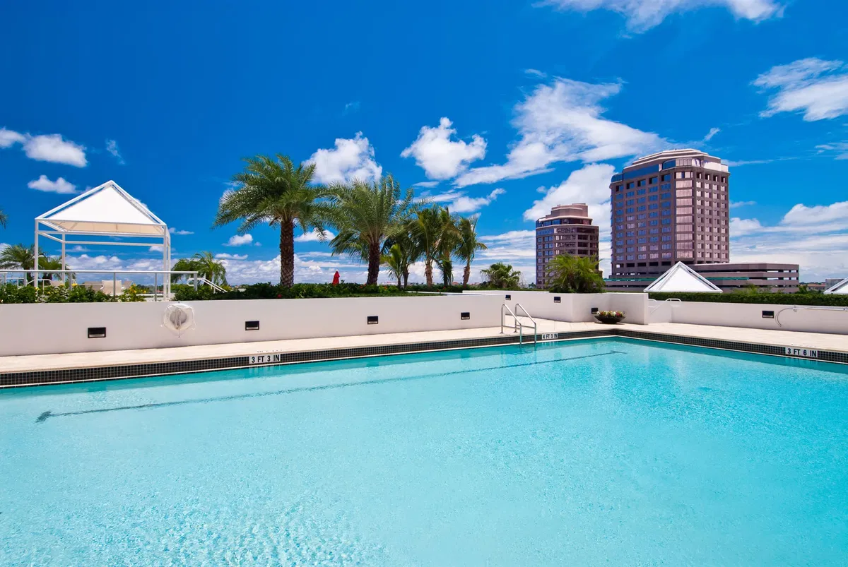 The Plaza of The Palm Beaches Unit Th3g photo 28