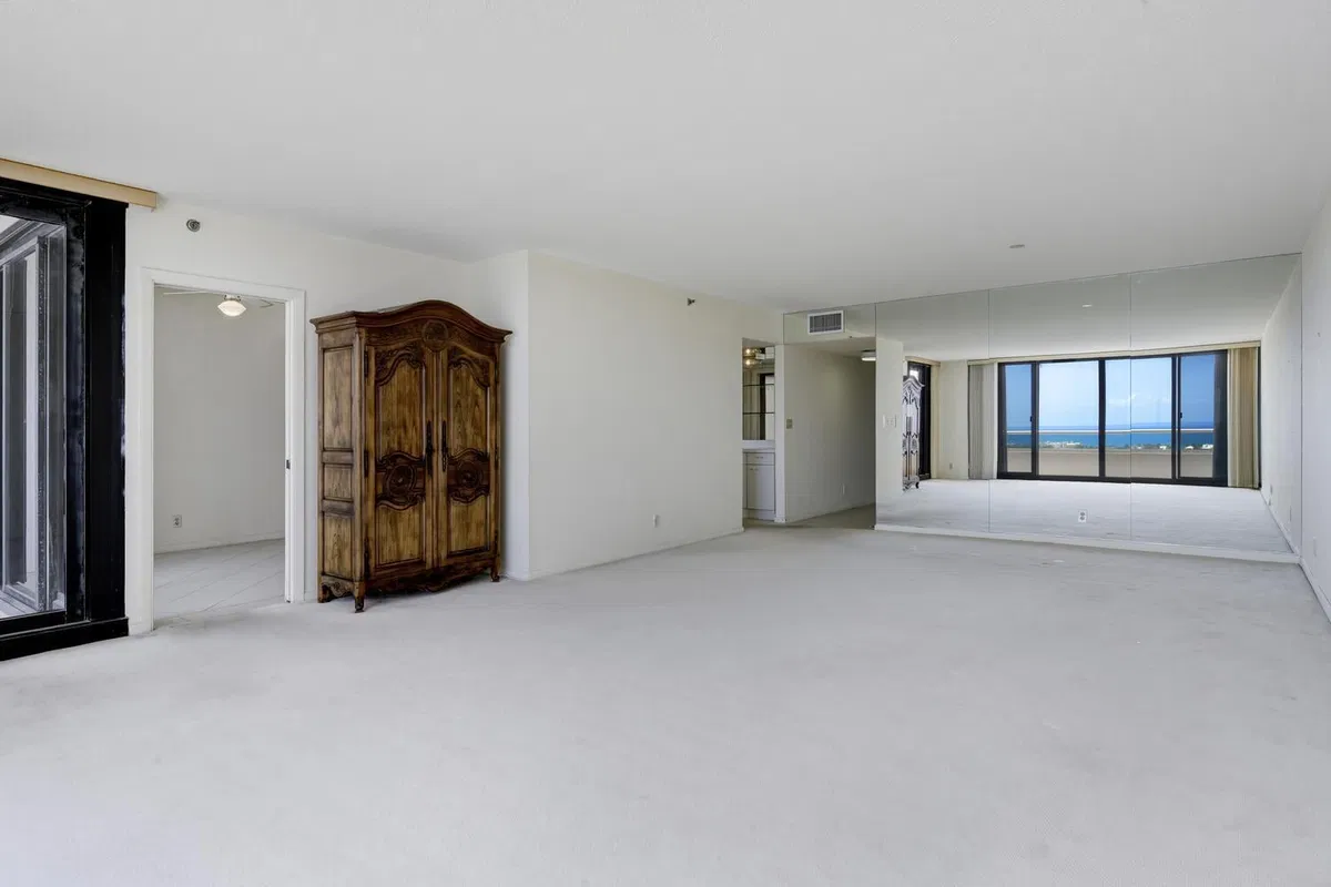 The Plaza of The Palm Beaches Unit 25f photo 25