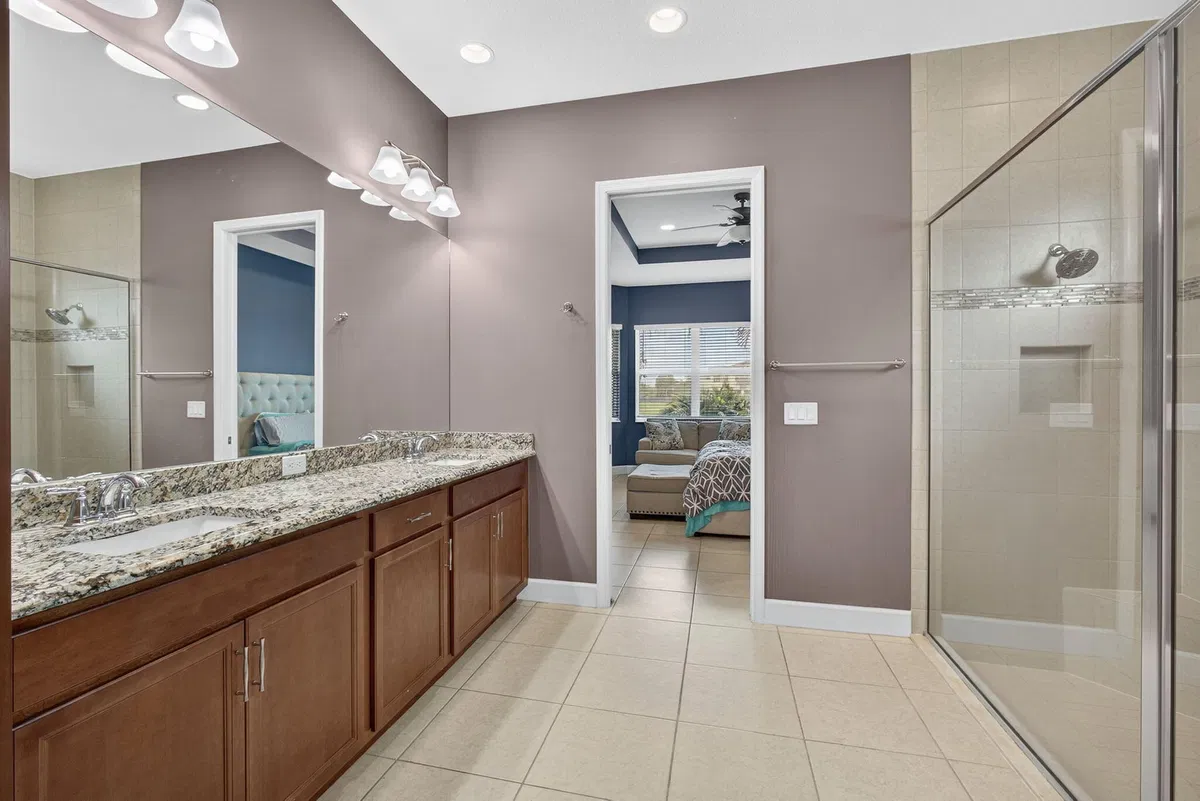 Residence photo 19