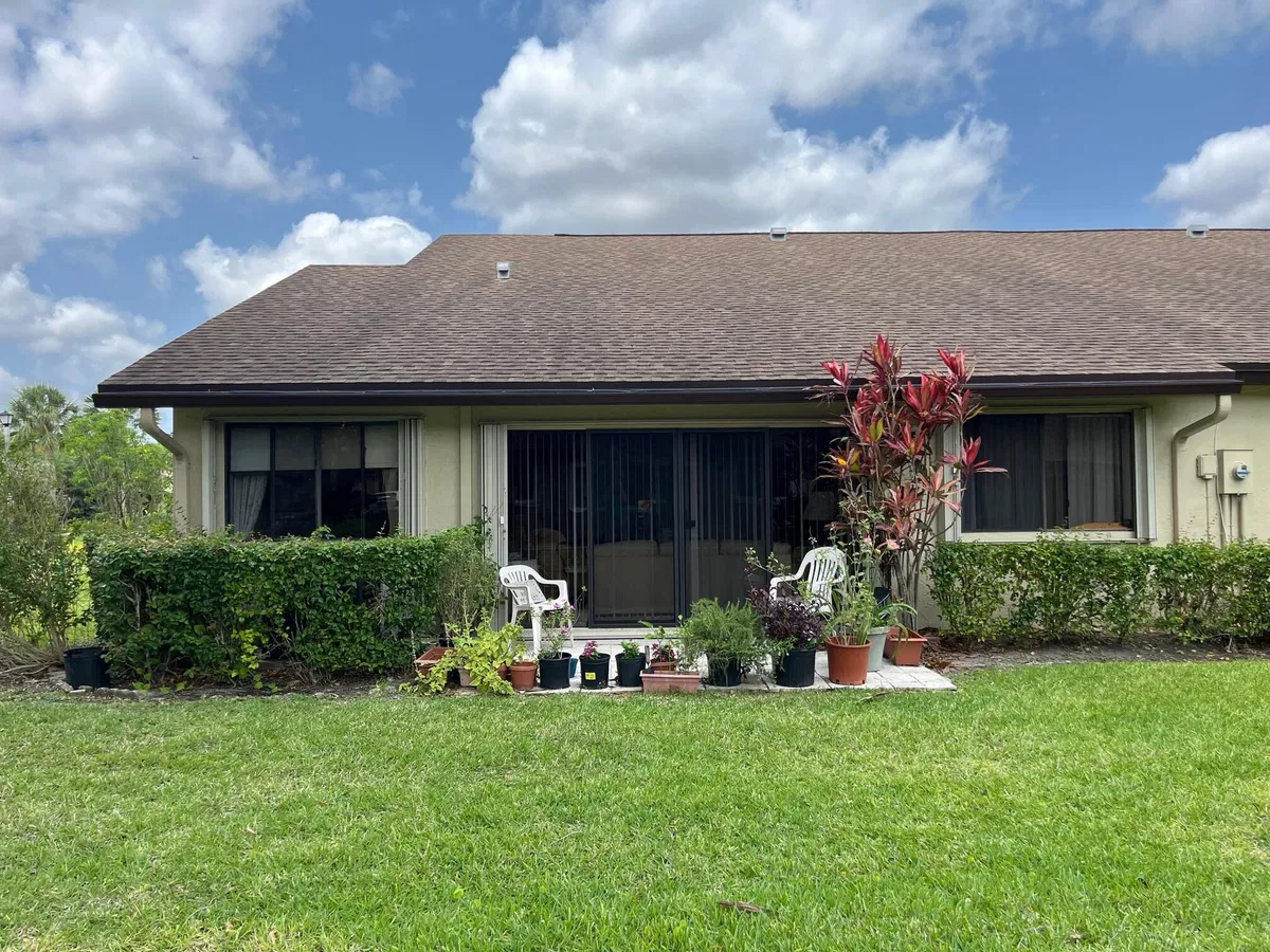 Residence photo 25