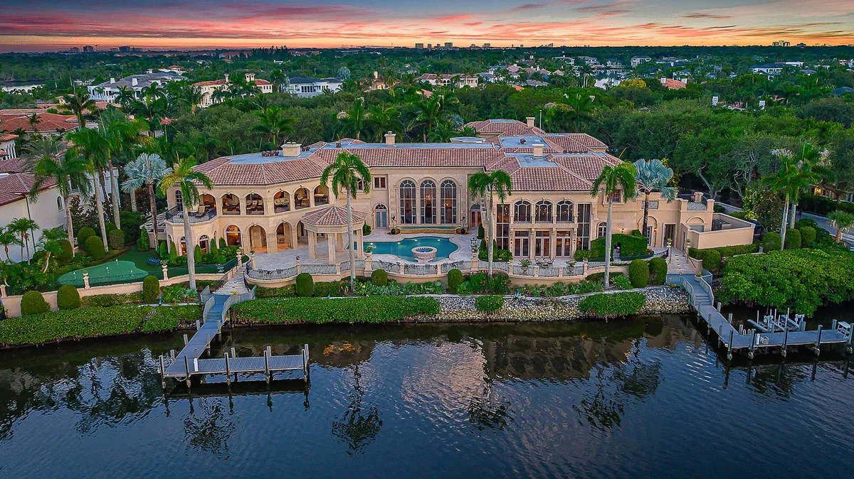 Admirals Cove Residence