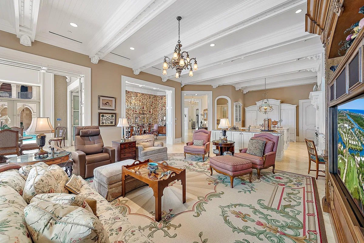Admirals Cove Residence photo 10