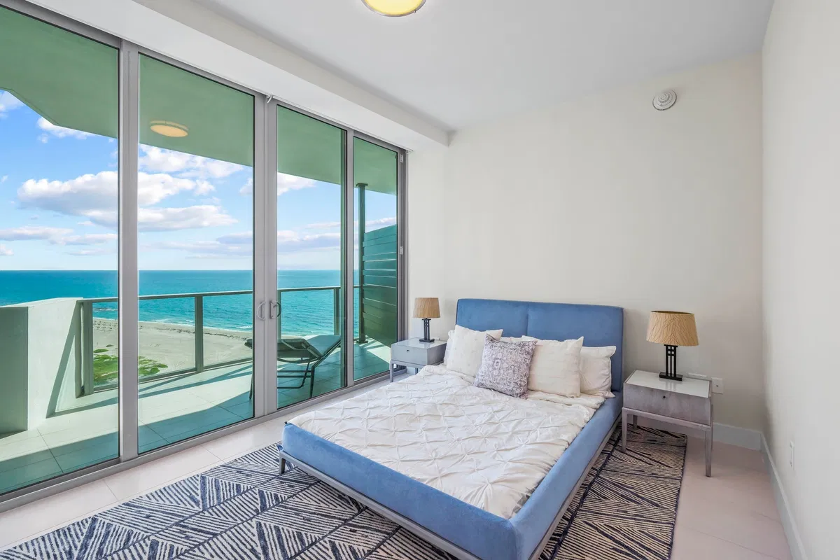 Amrit Ocean Resort & Residences Unit H1401 photo 22