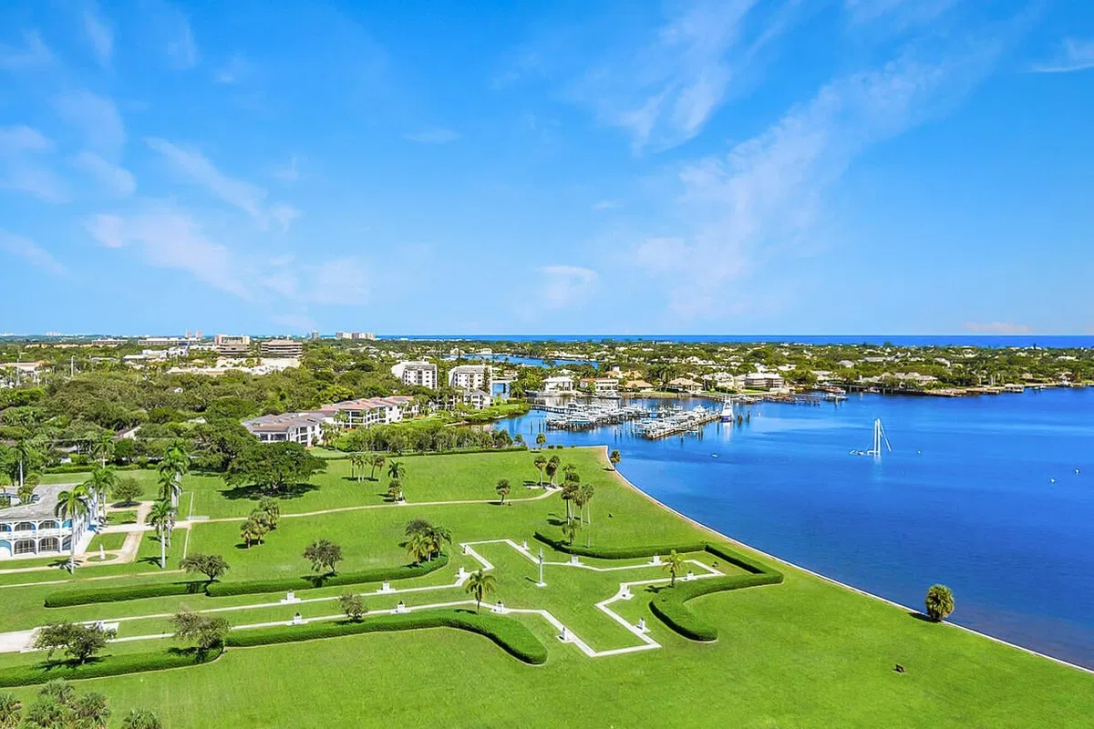 Water Club North Palm Beach Unit 1502 photo 10