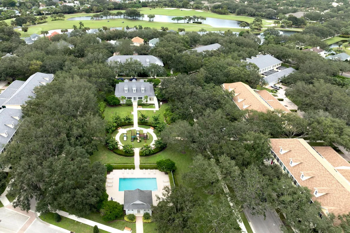 Island at Abacoa Residence photo 34