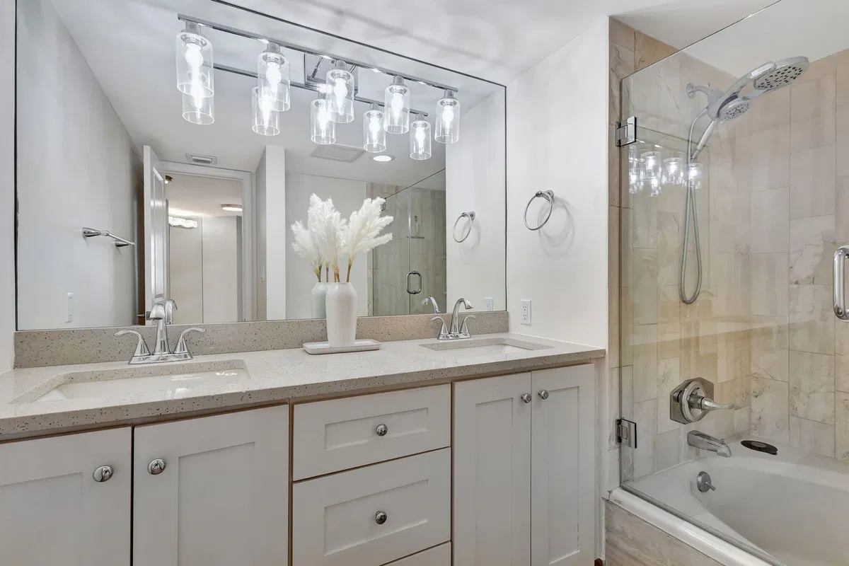 Corniche Singer Island Unit 903 photo 19