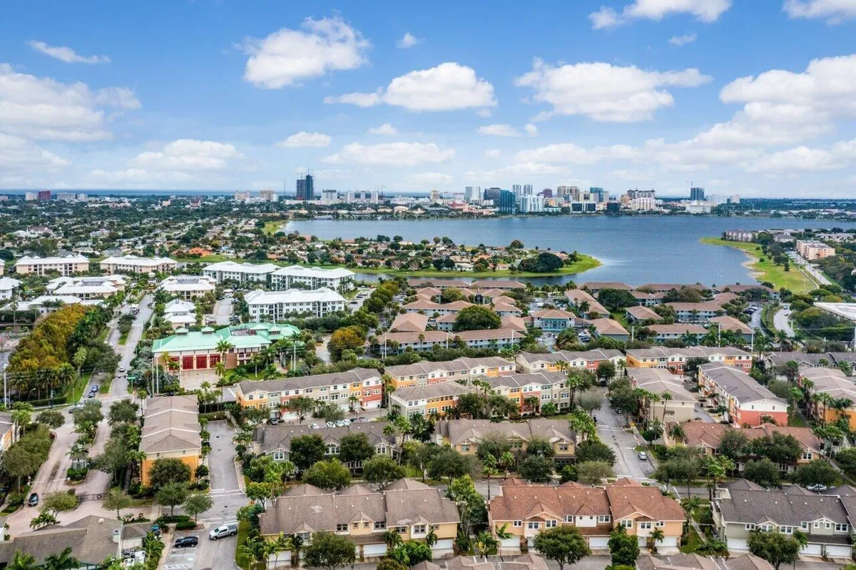 Cityside West Palm Beach Unit 4 photo 37