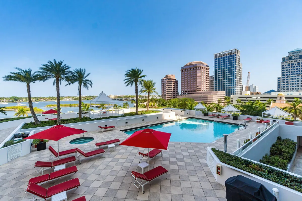 The Plaza of The Palm Beaches Unit 27a photo 28