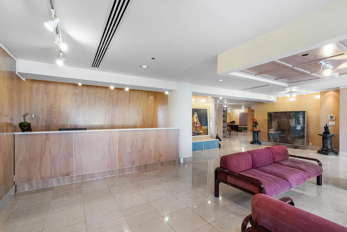 The Plaza of The Palm Beaches Unit 27a photo 37