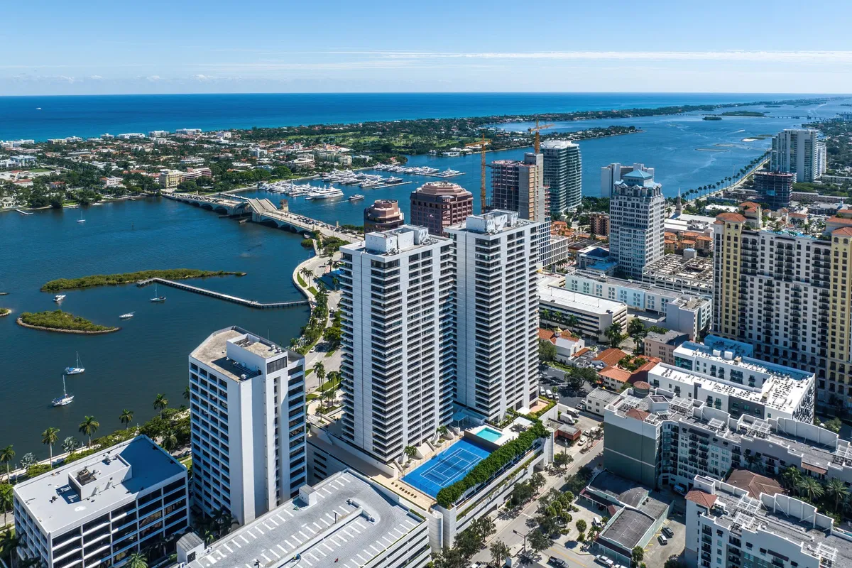 The Plaza of The Palm Beaches Unit 27a photo 46