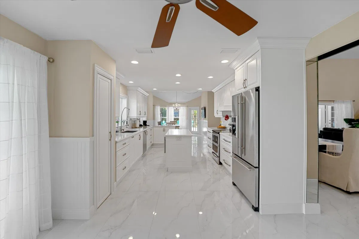 Colonnade Boca Raton Residence photo 19