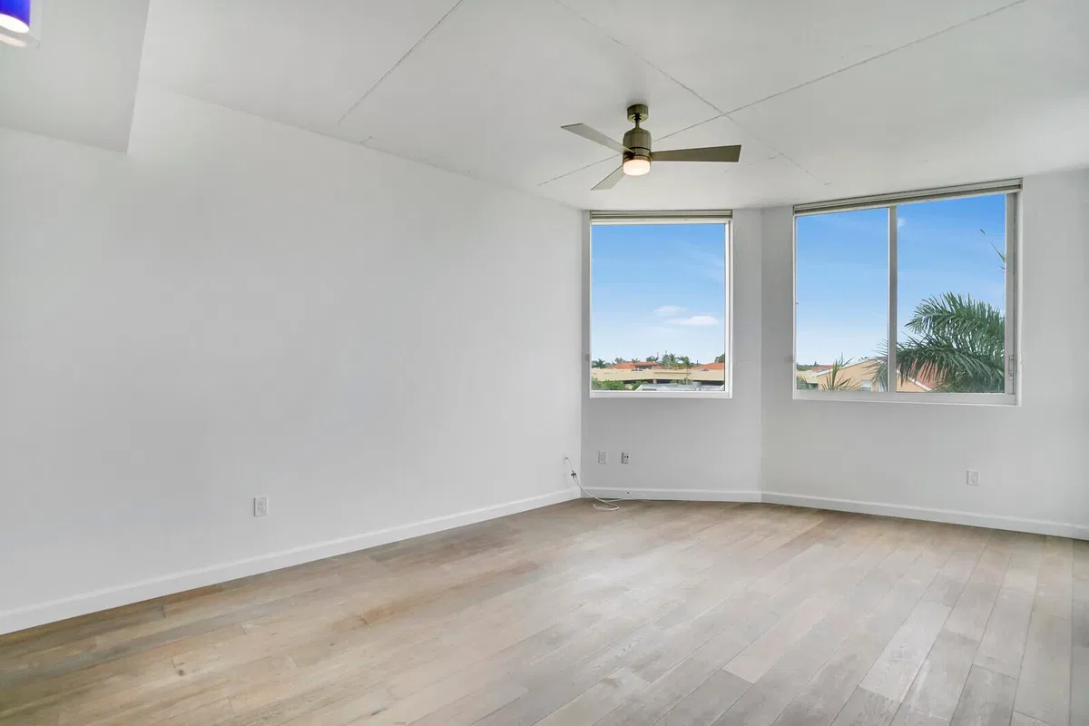 Villa Lofts Unit 501 photo 7