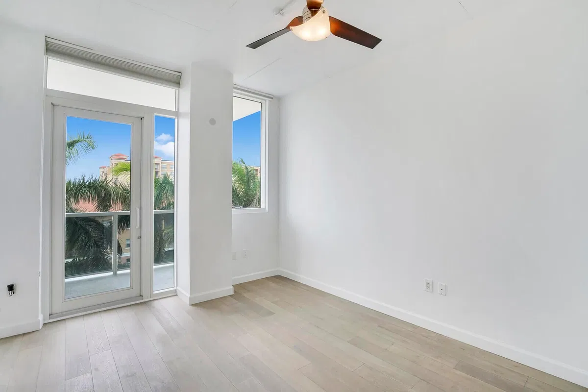 Villa Lofts Unit 501 photo 13