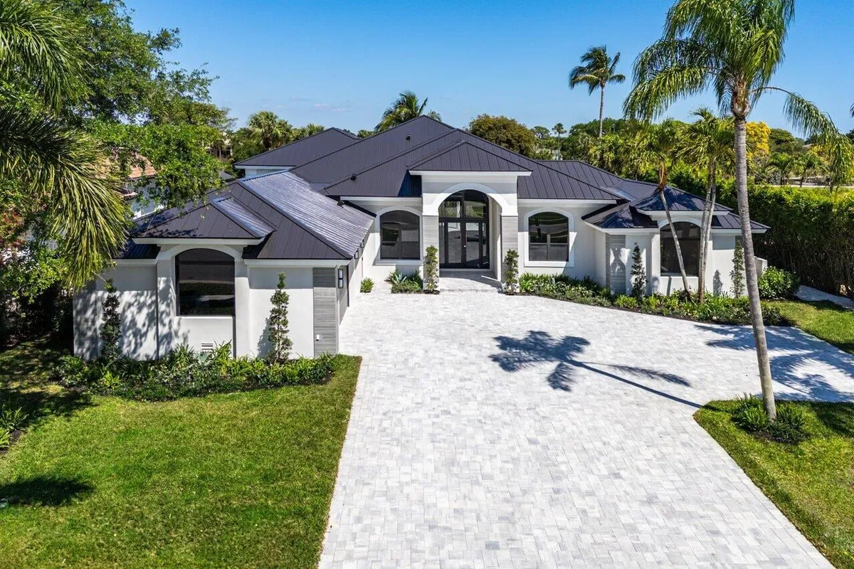 Bocaire Country Club Residence