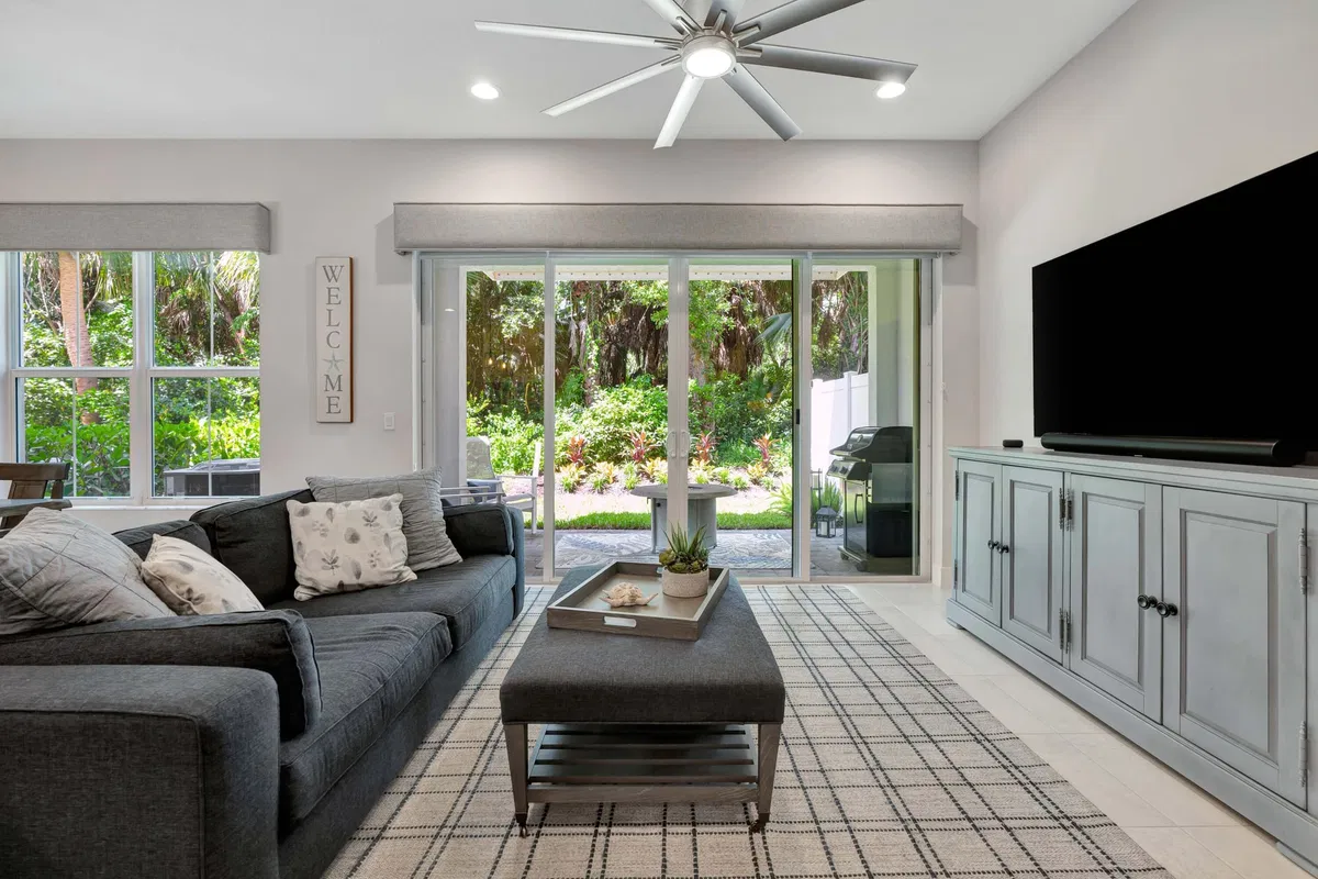 Residences at Midtown Palm Beach Gardens Residence photo 7