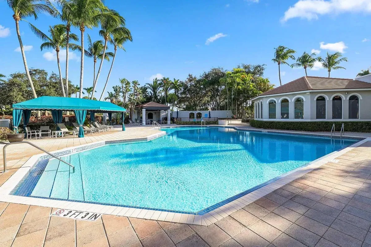 Saturnia Boca Raton Residence photo 55