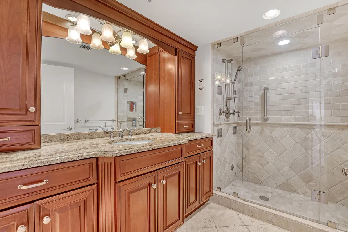 Corniche Singer Island Unit 702 photo 25