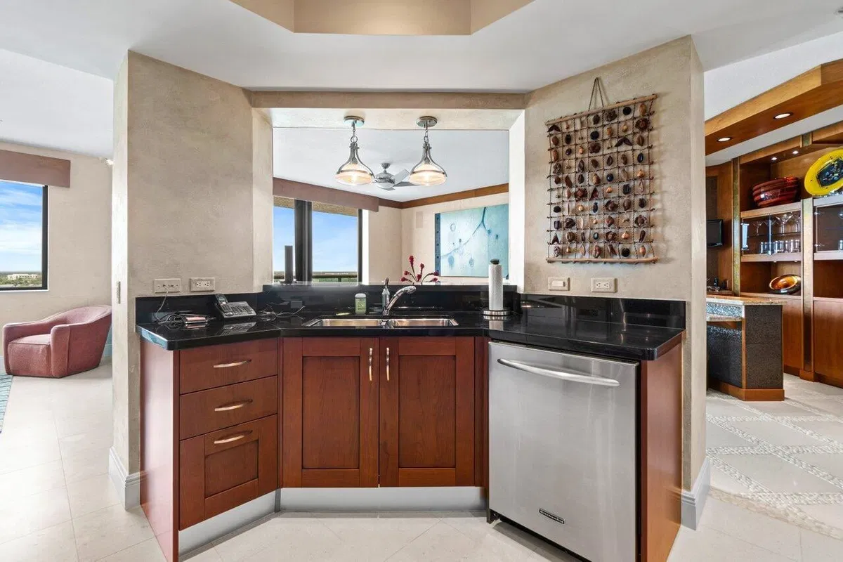 The Landmark Palm Beach Gardens Unit 1002c photo 13