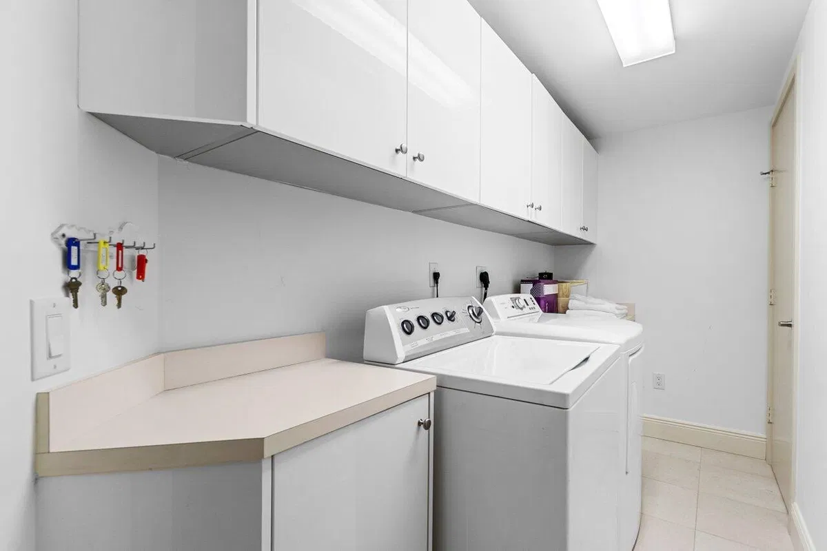The Landmark Palm Beach Gardens Unit 1002c photo 25