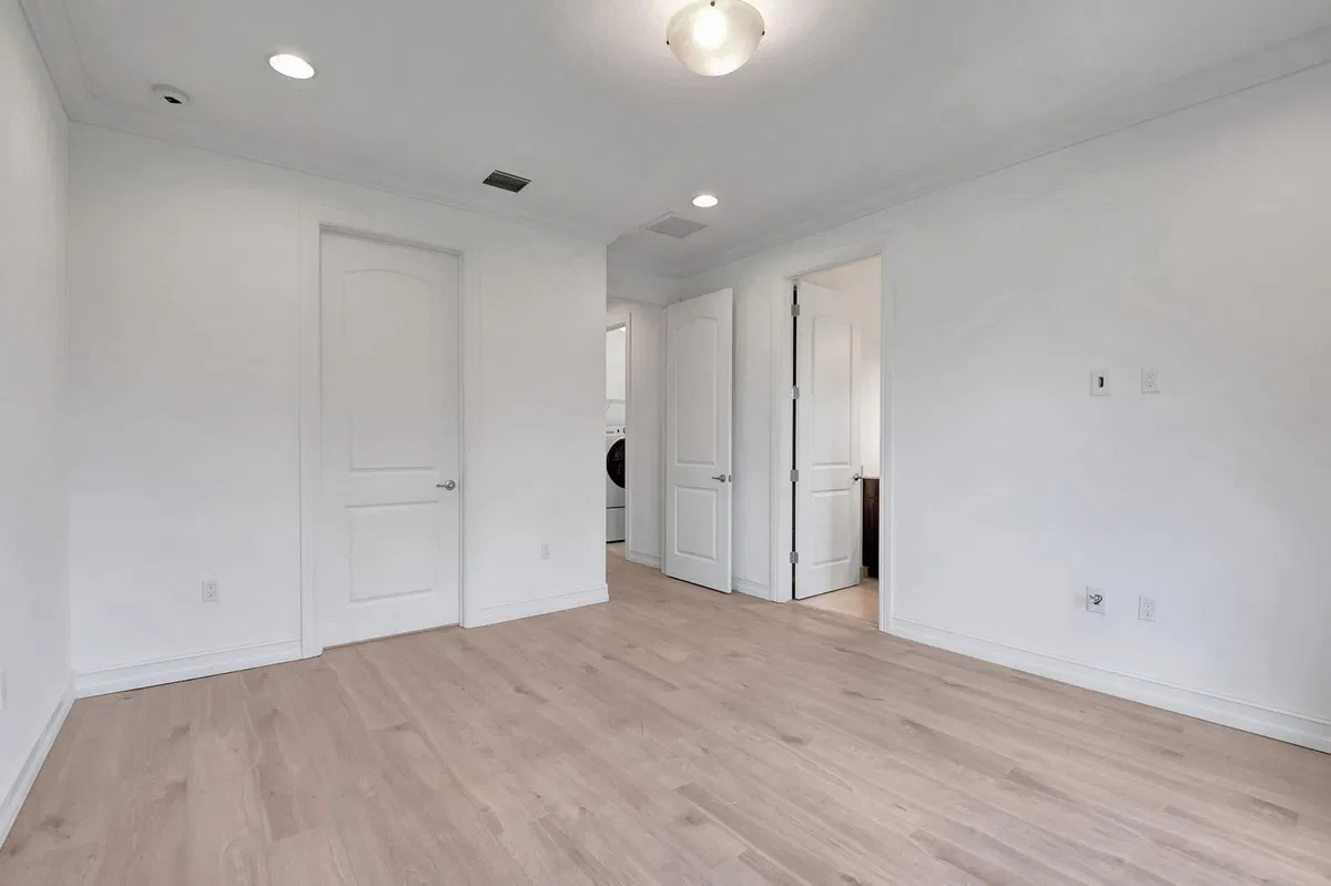  Residence photo 22