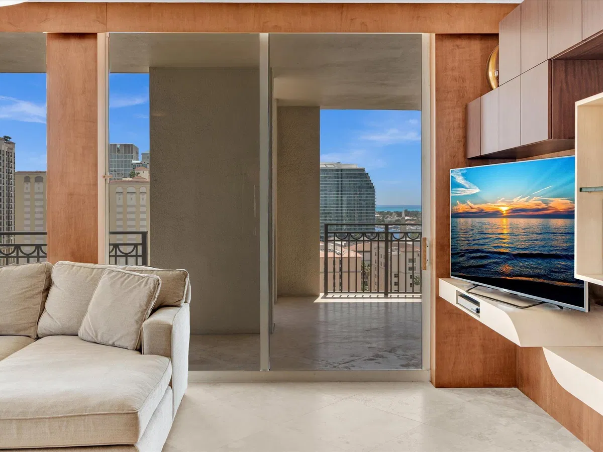 CityPlace South Tower Unit 1602 photo 10