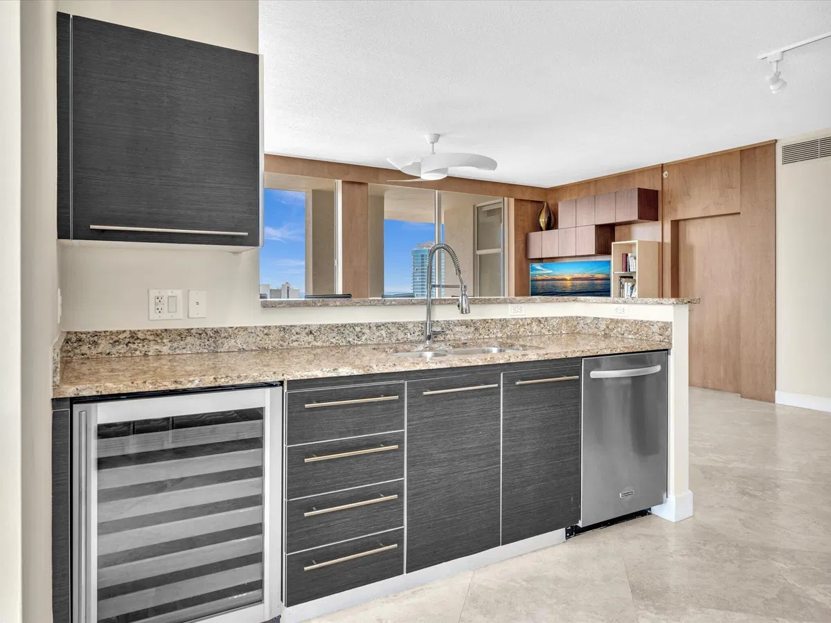 CityPlace South Tower Unit 1602 photo 22