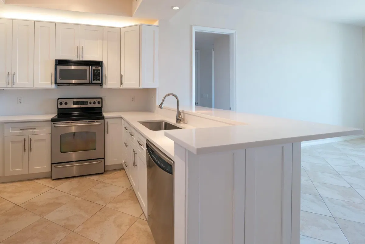 The Metropolitan Unit 819 photo 10