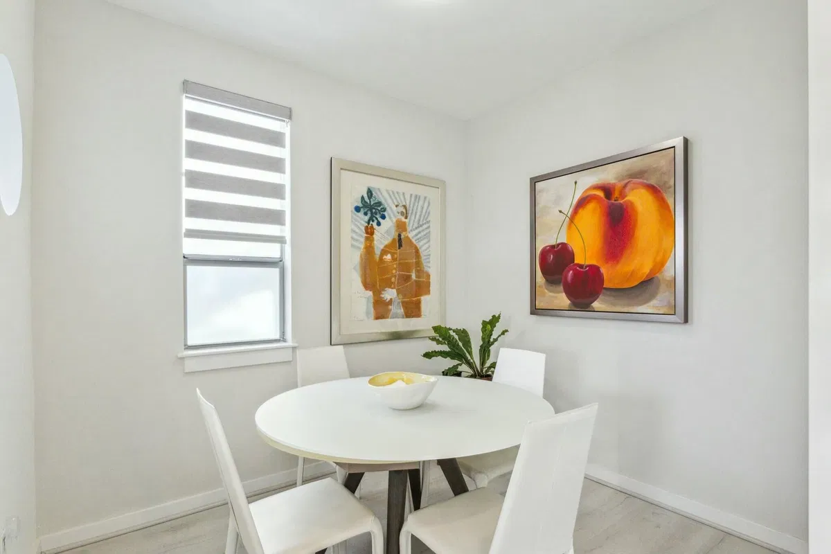 The Meridian Unit 406 photo 10