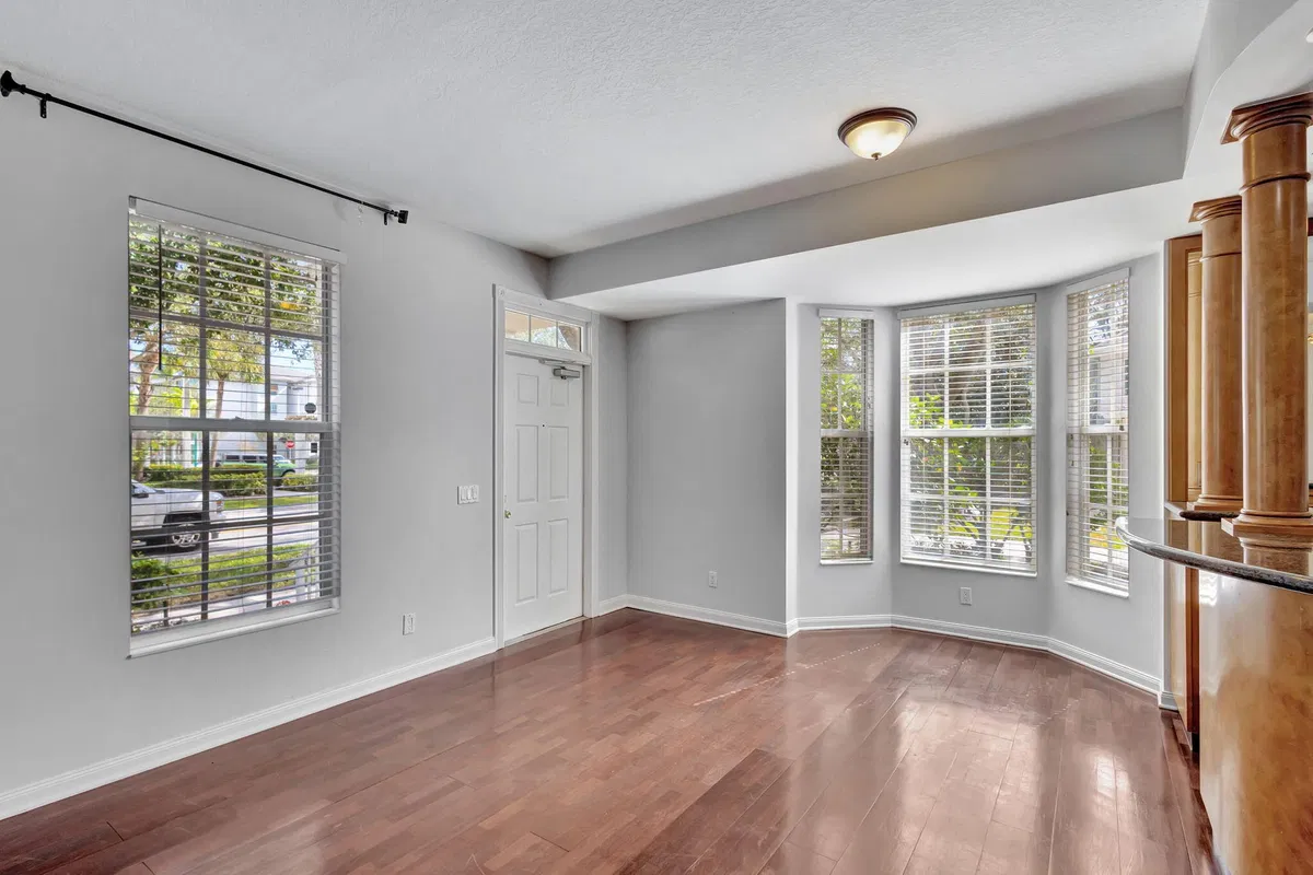 Charleston Court at Abacoa Residence photo 4