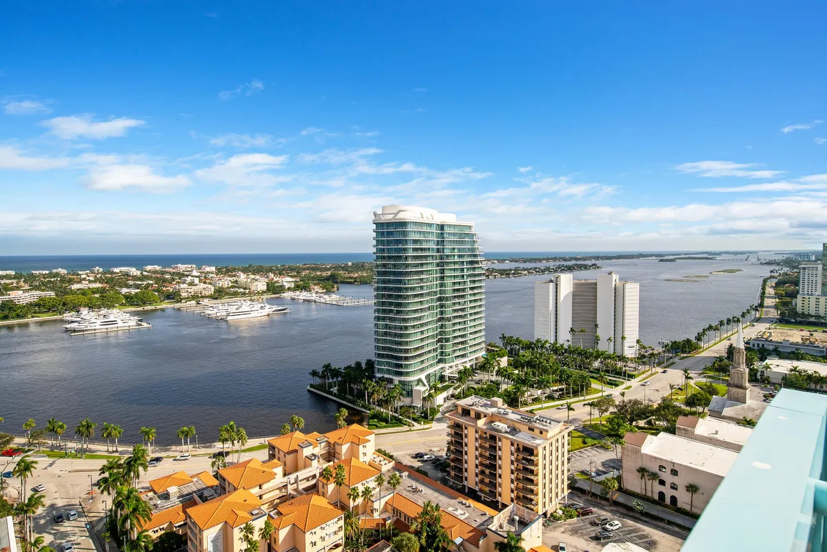 Downtown West Palm Beach Unit 2s photo 4