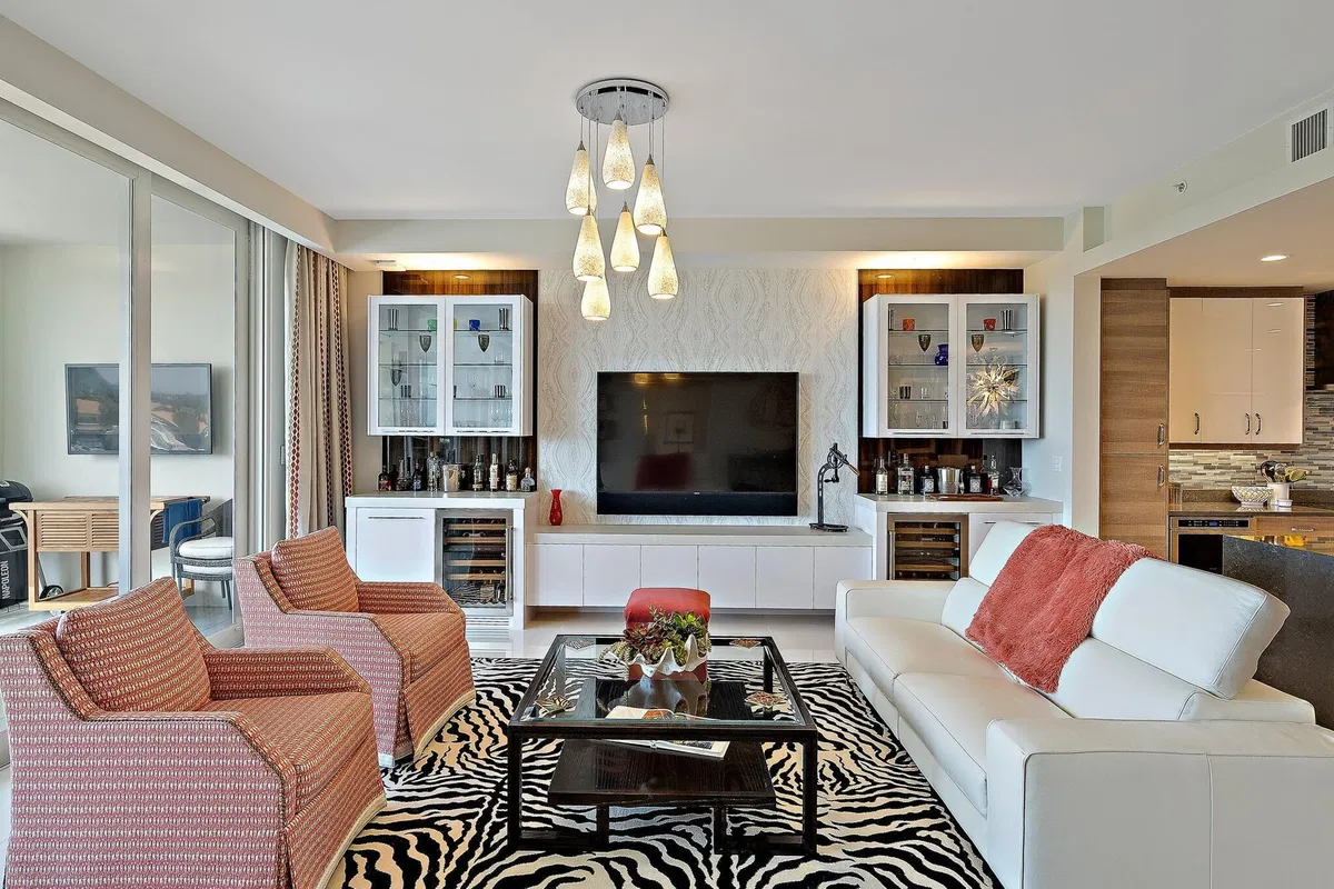 Azure Palm Beach Gardens Unit 510 photo 7