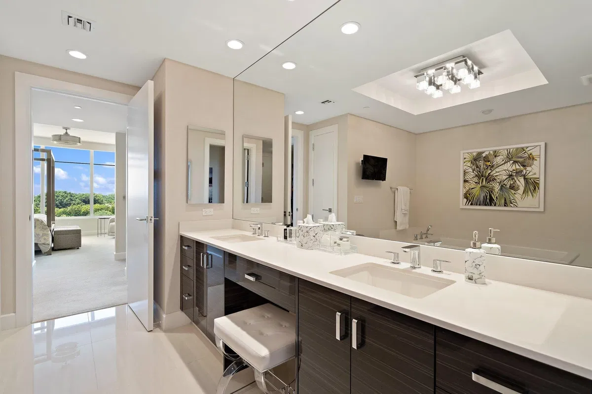 Azure Palm Beach Gardens Unit 510 photo 19