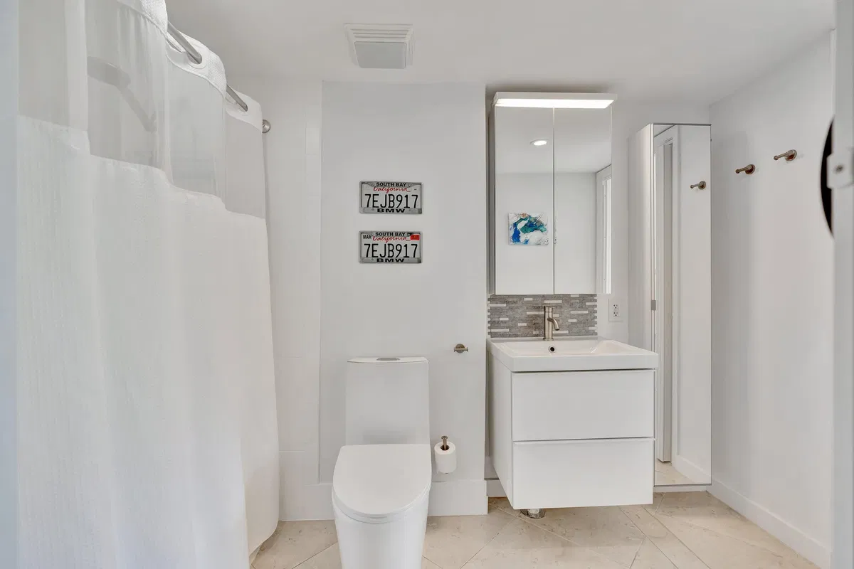 Flagler Pointe Unit 512 photo 25
